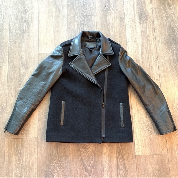 XS❣️Danier leather wool short coat with detachable fur collar - Picture 3 of 11